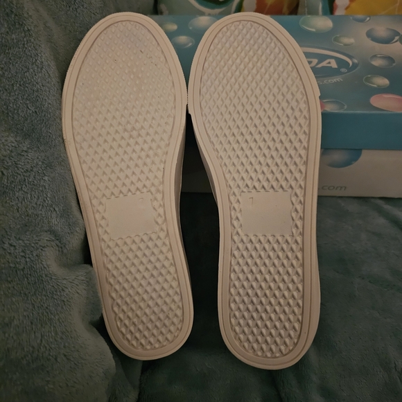 Soda Women's Royal Blue Slip-On Flats - Picture 7 of 10